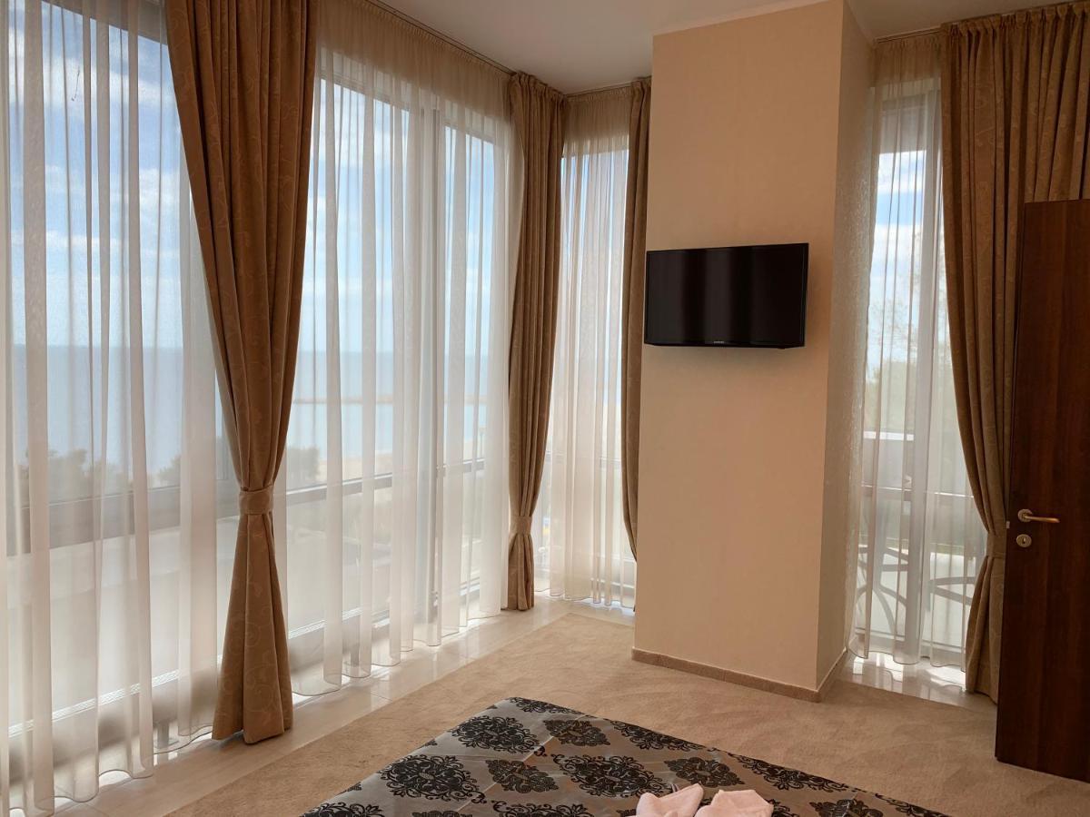 Impera Boutique Apartments Constanta Bagian luar foto